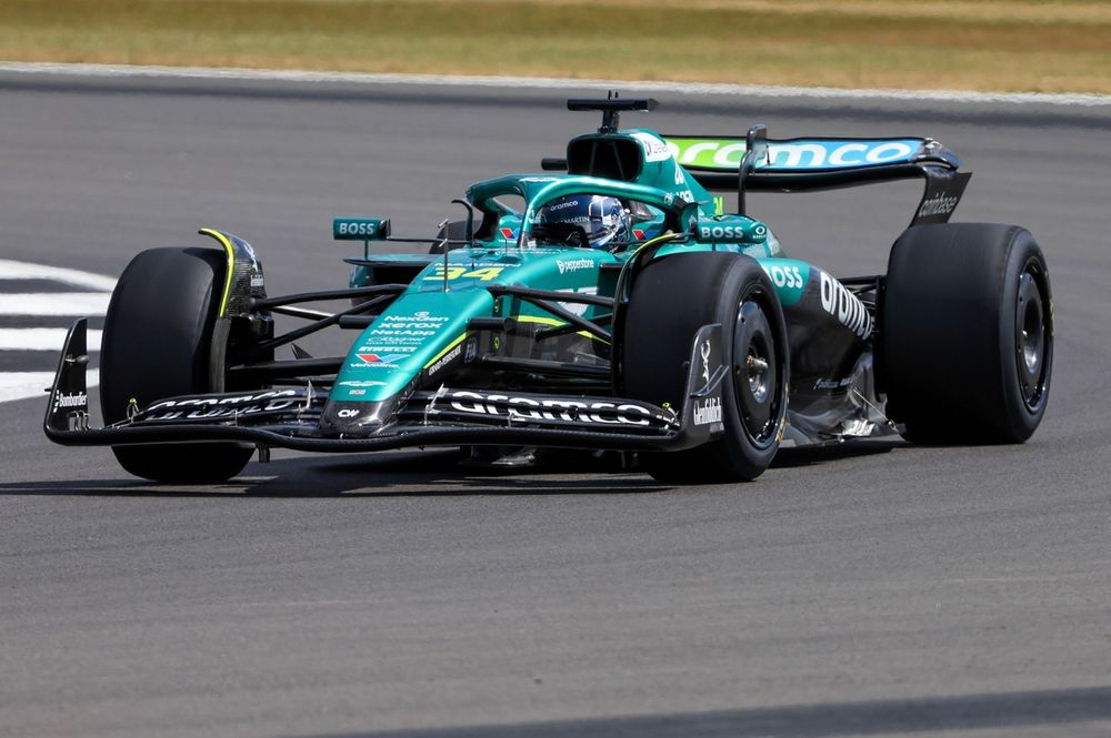 Carro de Fórmula 1. Foto: Pirelli